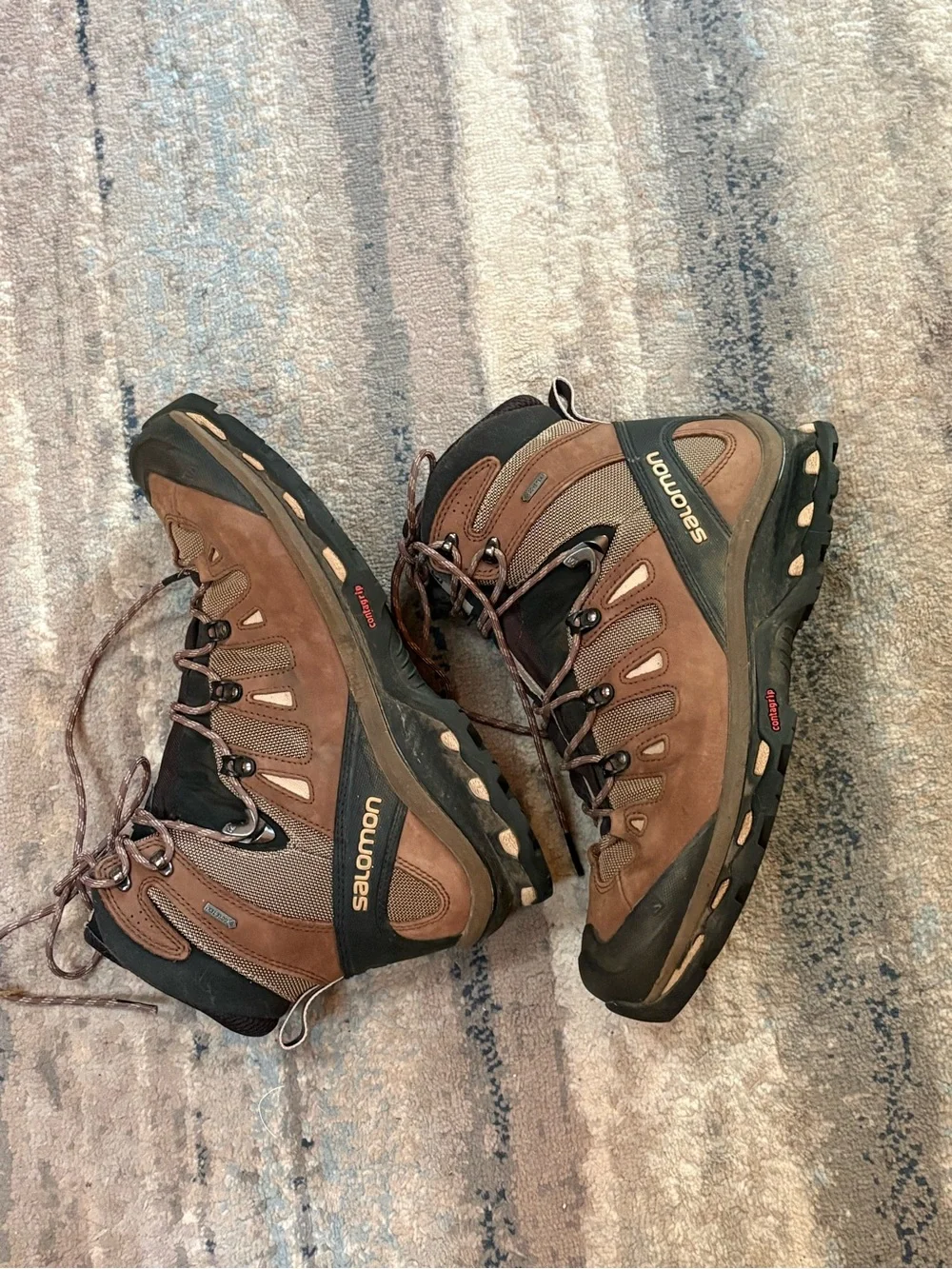 Men’s Salomon Quest 4D 2 GTX Hiking Tactical Boots Size 11.5
